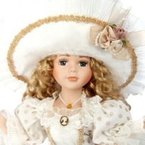 Кукла коллекционная "Элизабет"